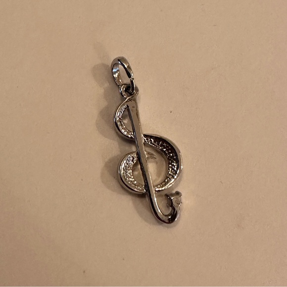 Treble clef music necklace charm - Picture 4 of 6